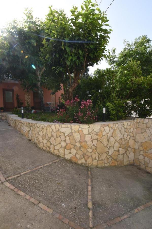 Sonnino B&B Προτσίντα Εξωτερικό φωτογραφία