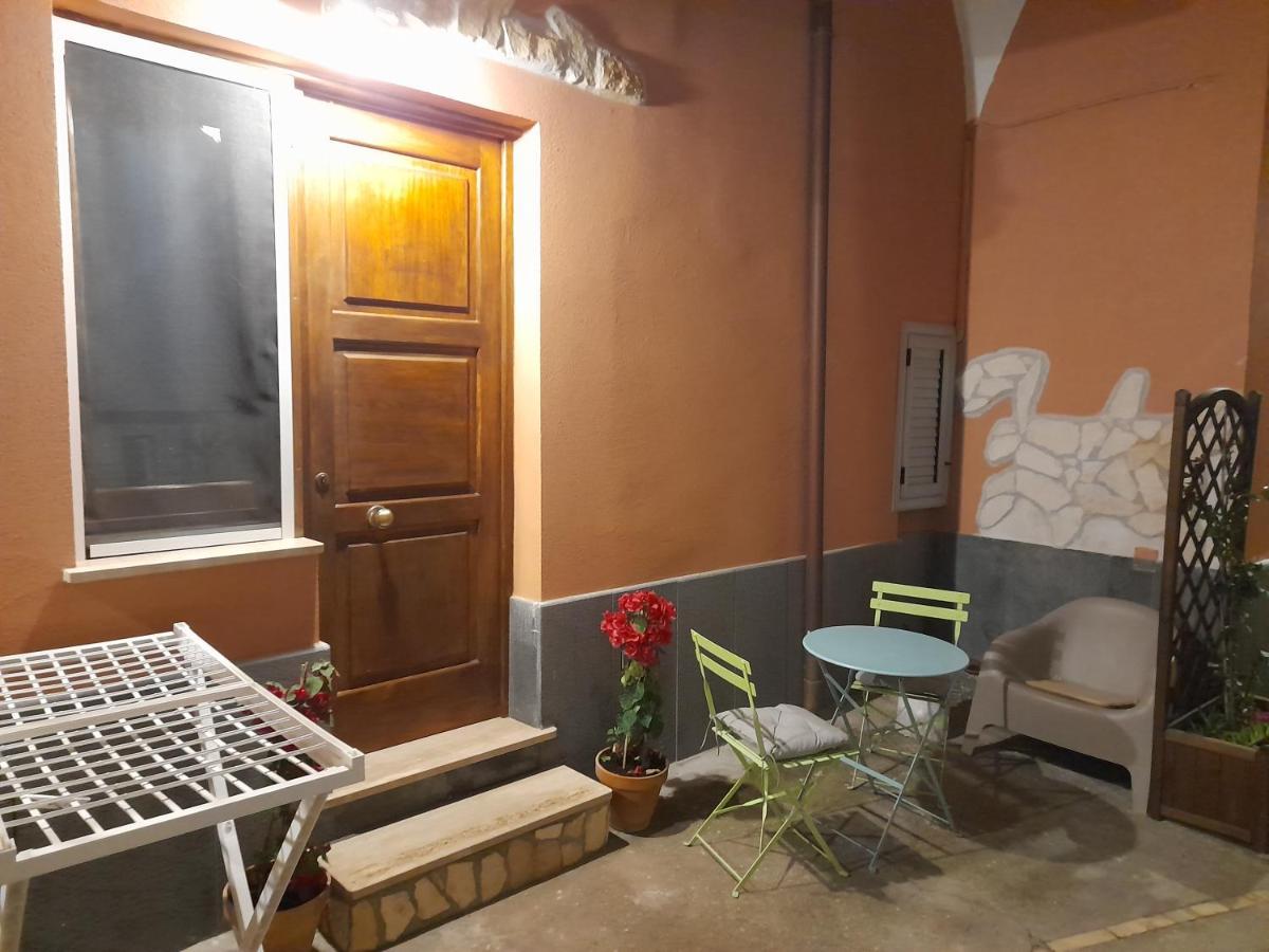 Sonnino B&B Προτσίντα Εξωτερικό φωτογραφία